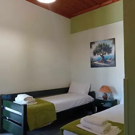 Queen Bay * 바실리키