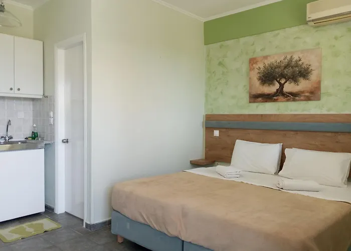 Queen Bay ヴァシリキ