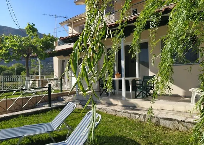 Queen Bay アパート