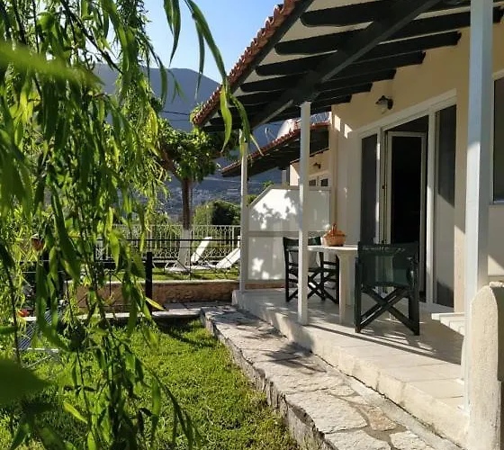 Queen Bay アパート *