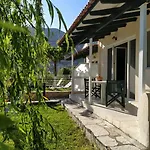 Queen Bay Appartement *