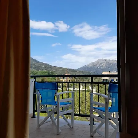 Queen Bay Vassiliki