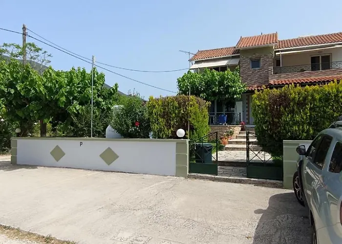 Queen Bay Apartman *